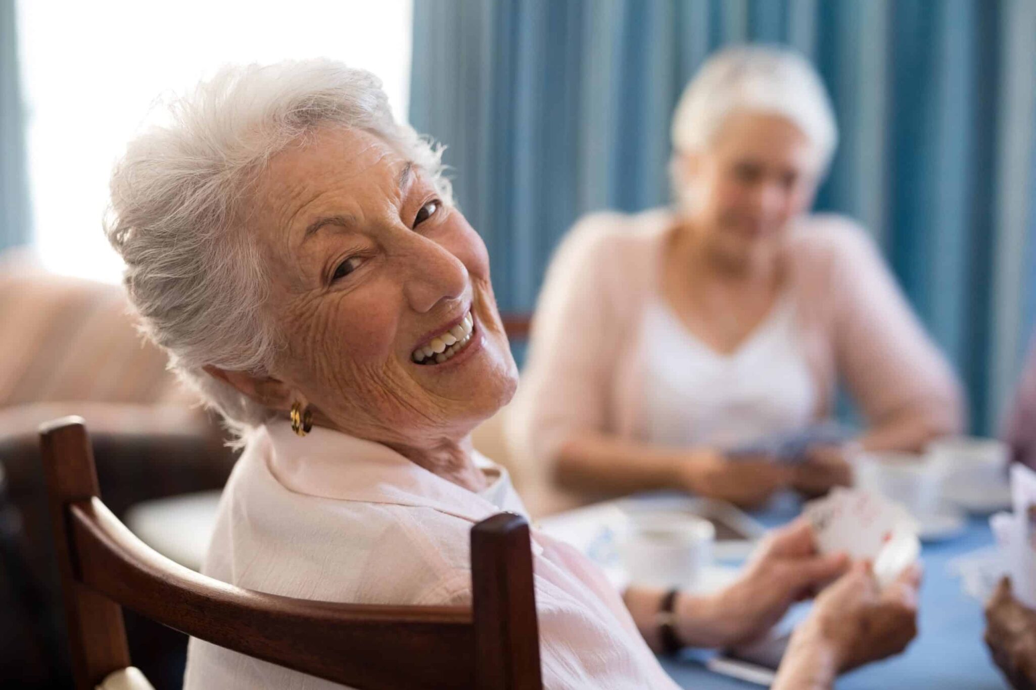 In-Home Care Versus Assisted Living in Dallas